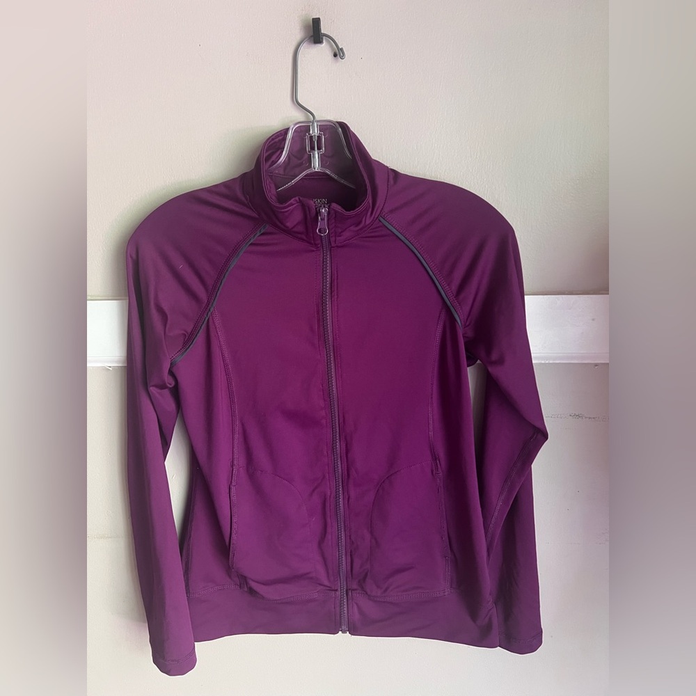 Danskin Now Women's Plum Lightweight Full-Zip Jacket